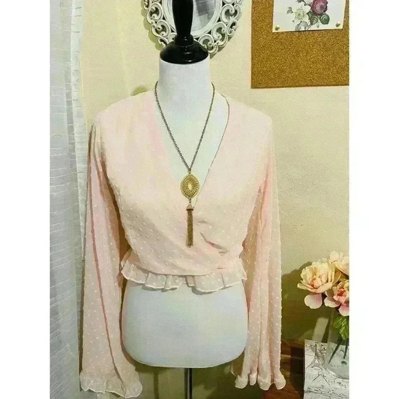 Boohoo Junior’s Cropped Blouse - Picture 1 of 6